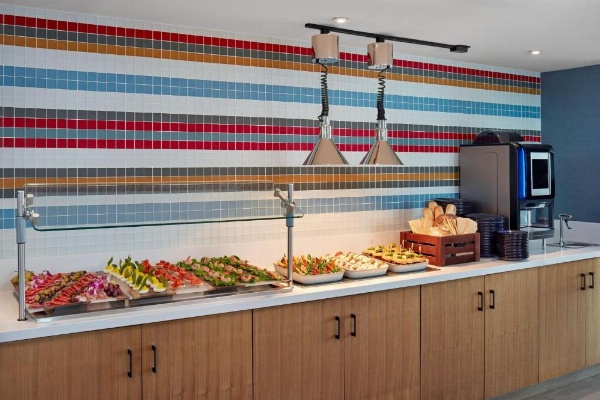 Delta Hotels by Marriott Toronto image 107