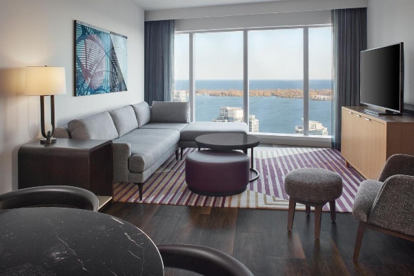 Delta Hotels by Marriott Toronto Main image