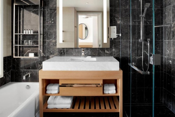 Delta Hotels by Marriott Toronto image 38