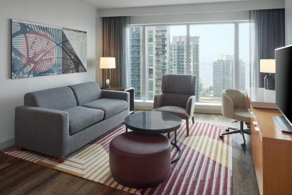 Delta Hotels by Marriott Toronto image 56